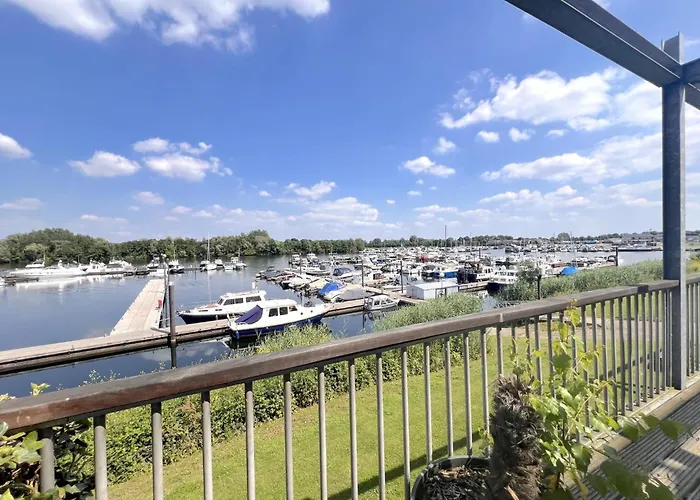 Havenzicht Maasbommel